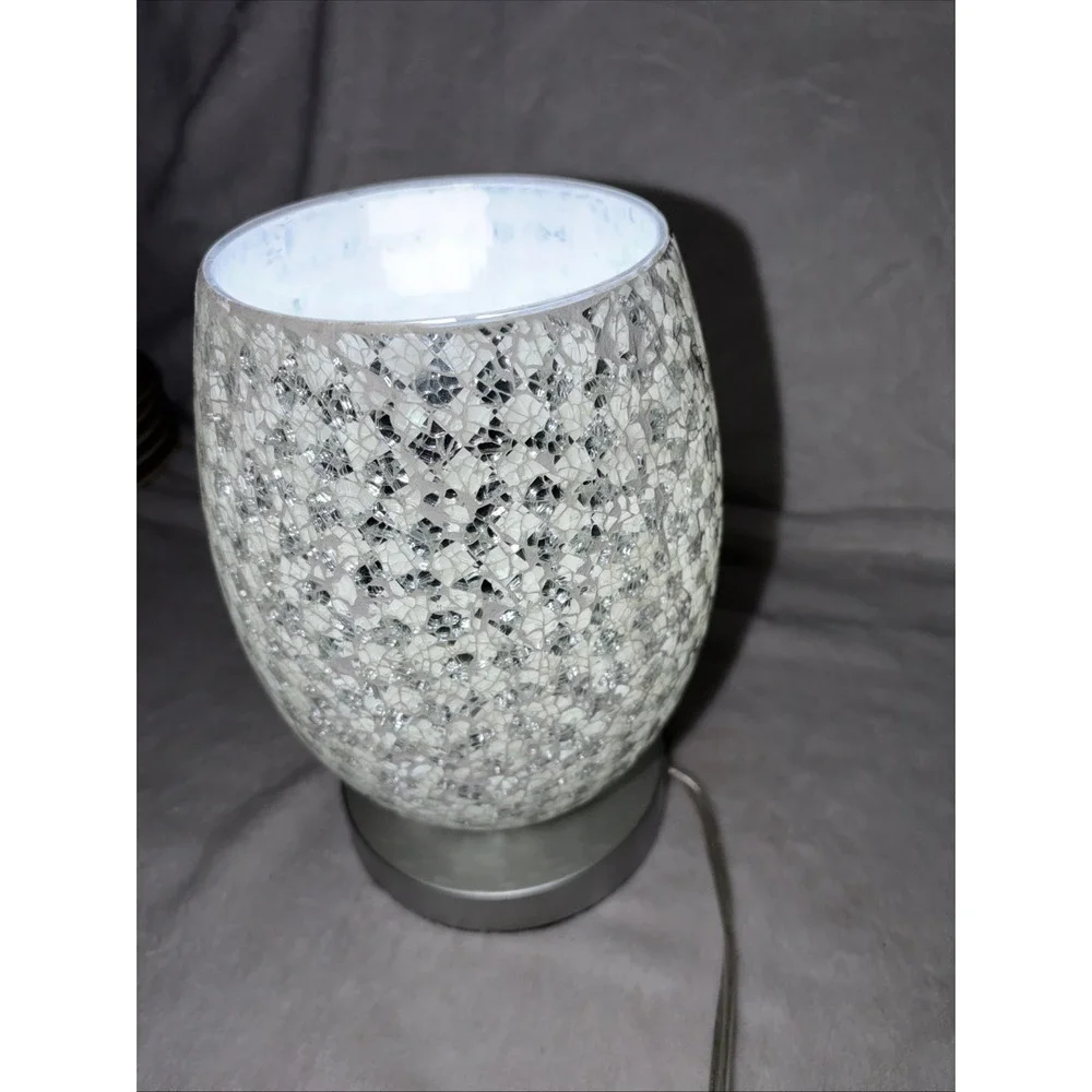 White Cross mosaic silver